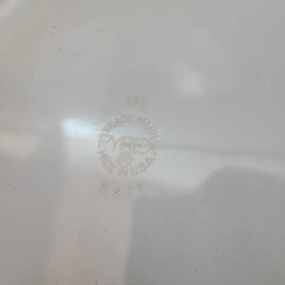 Pyrex Pie‎ Plate 210 Vintage 10 Inch Clear Glass Round Ovenware Made in USA